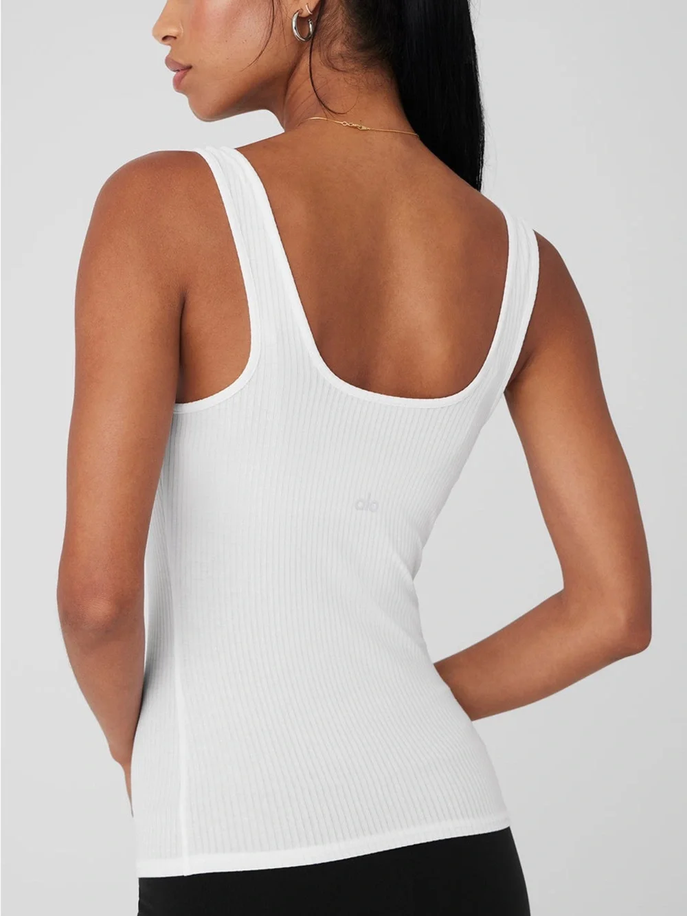 NWT ALO Yoga white ribbed sea coast scoop neck tank